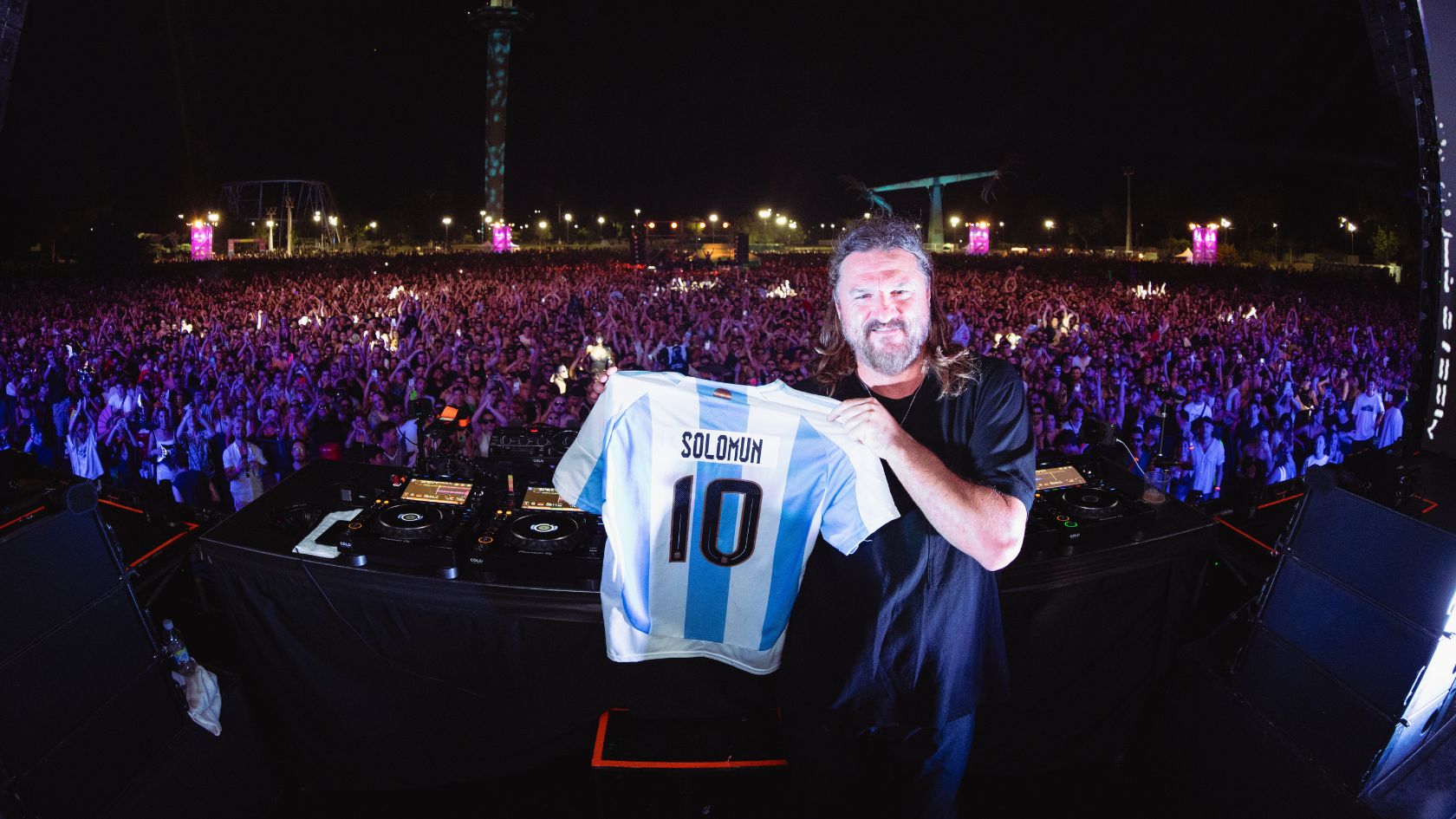 Solomun llega a Mendoza para despedir el 2026.